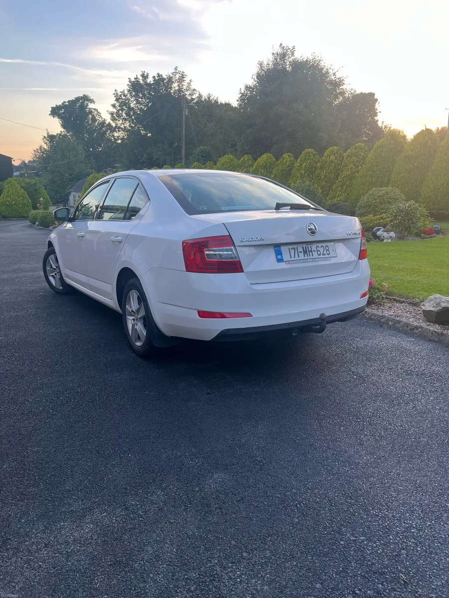 Skoda Octavia - Image 2