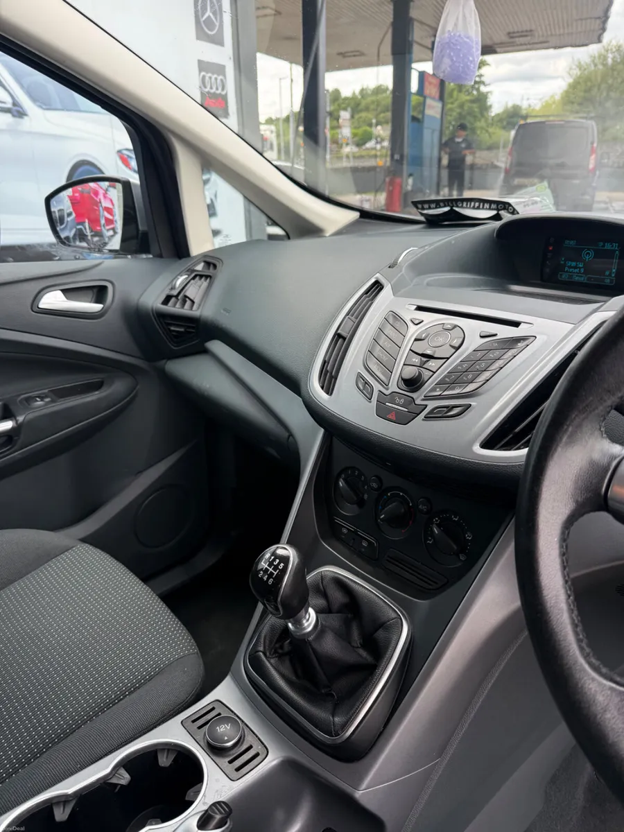 FORD C MAX TAX/NCT 9/27 LOW KM - Image 3