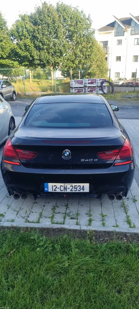 BMW 6-Series 2012 - Image 2