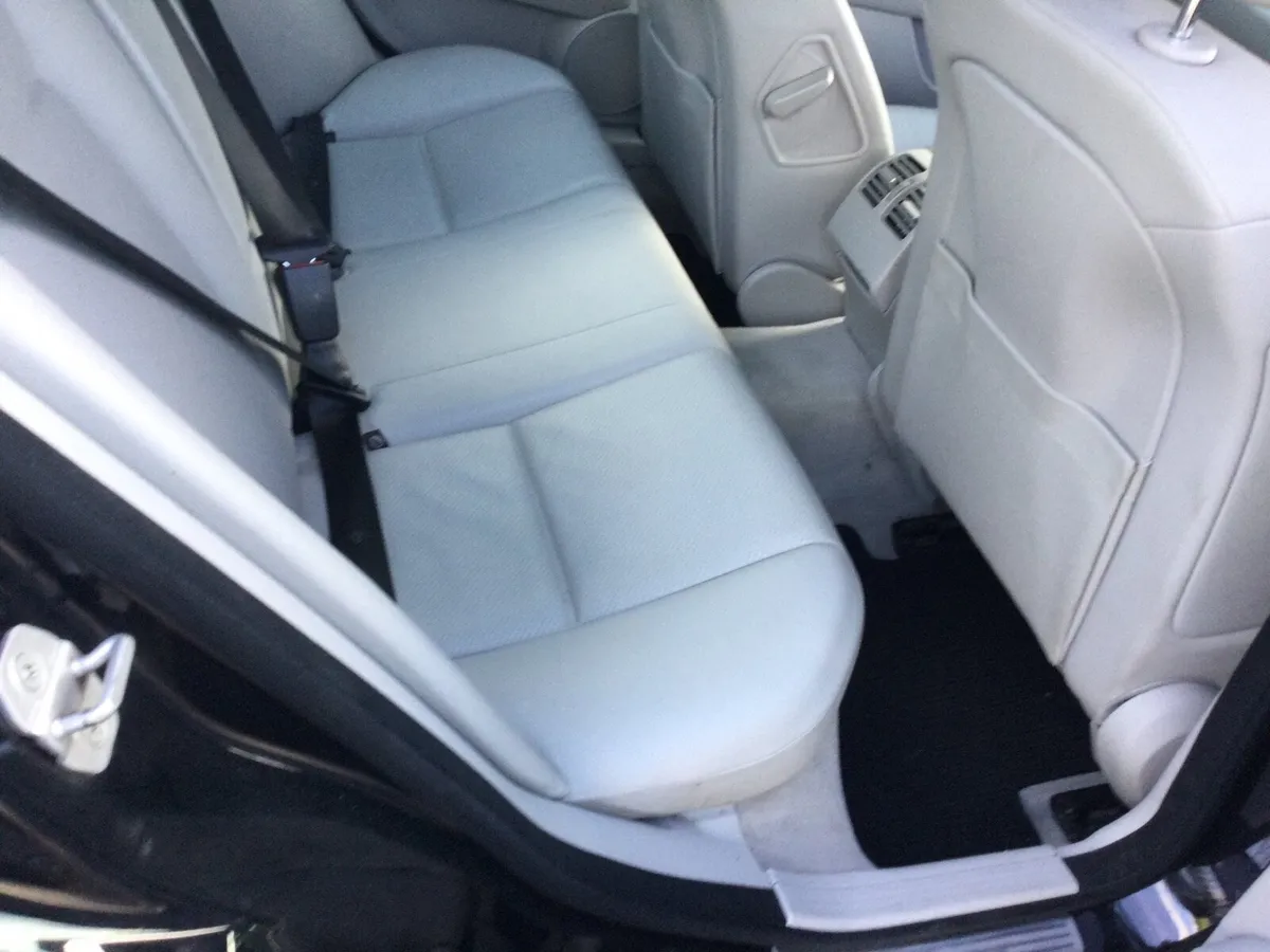 2012 Mercedes Benz diesel - Image 5