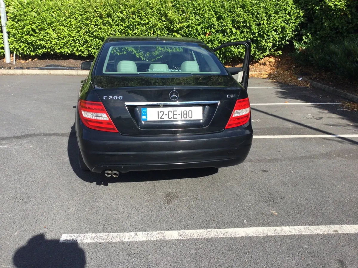 2012 Mercedes Benz diesel - Image 2