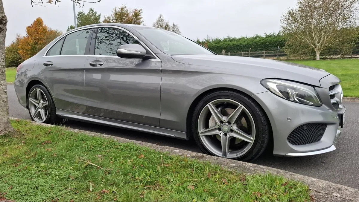 Mercedes-Benz c220D AMG Line - Image 6