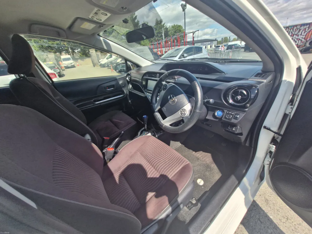 2015 Toyota Aqua 1.5L Hybrid Low Miles Fresh NCT - Image 6