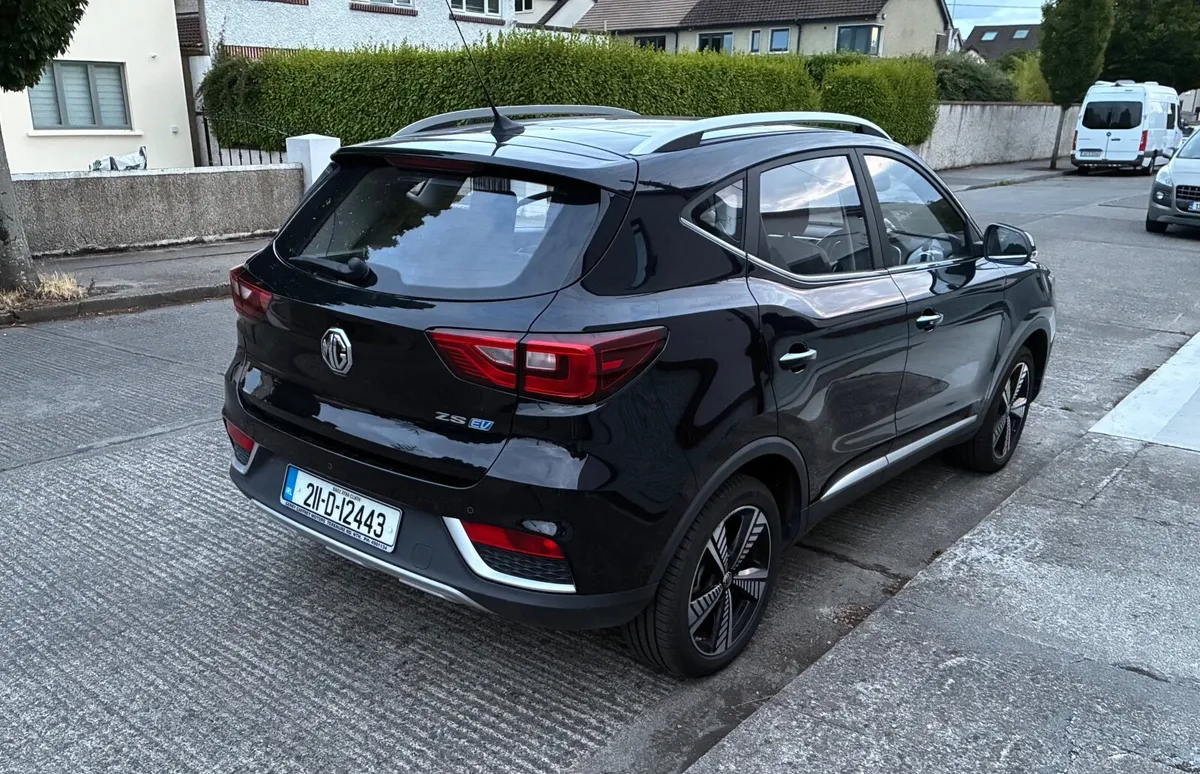 MG ZS 2021 - Image 4