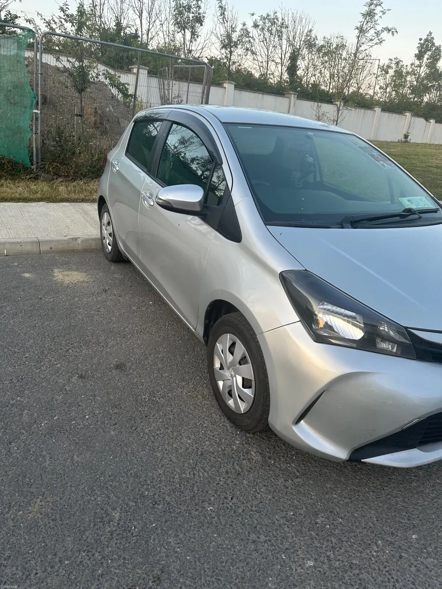 Toyota Vitz 2015 - Image 5