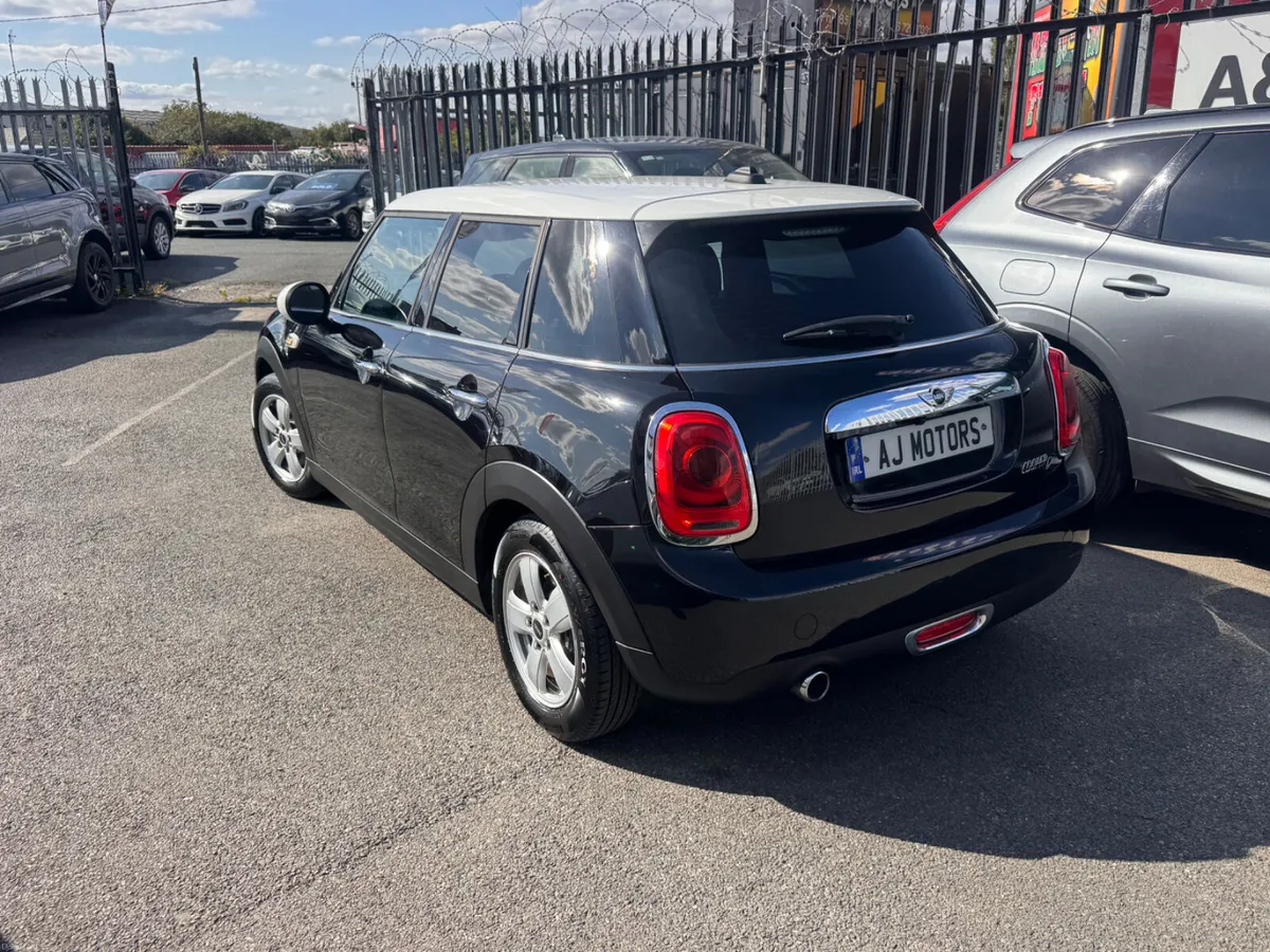 2017 MINI COOPER DIESEL AUTOMATIC - Image 4