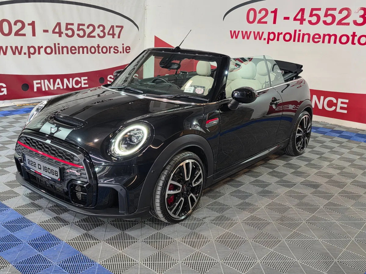 MIN COOPER JCW 2.0 TURBO AUTO CONVERTIBLE - Image 2