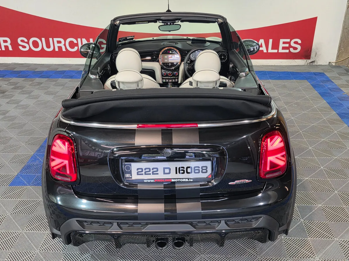 MIN COOPER JCW 2.0 TURBO AUTO CONVERTIBLE - Image 5
