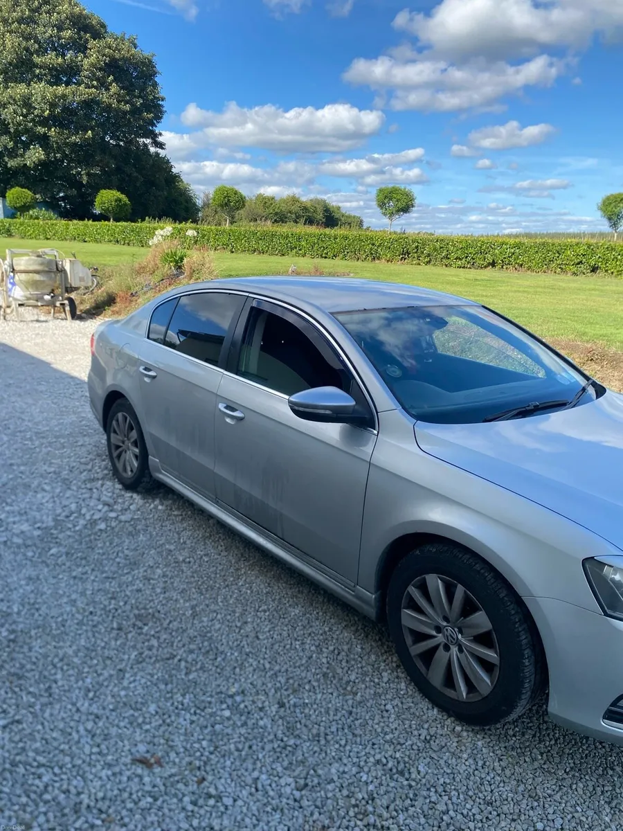 2013 passat - Image 2