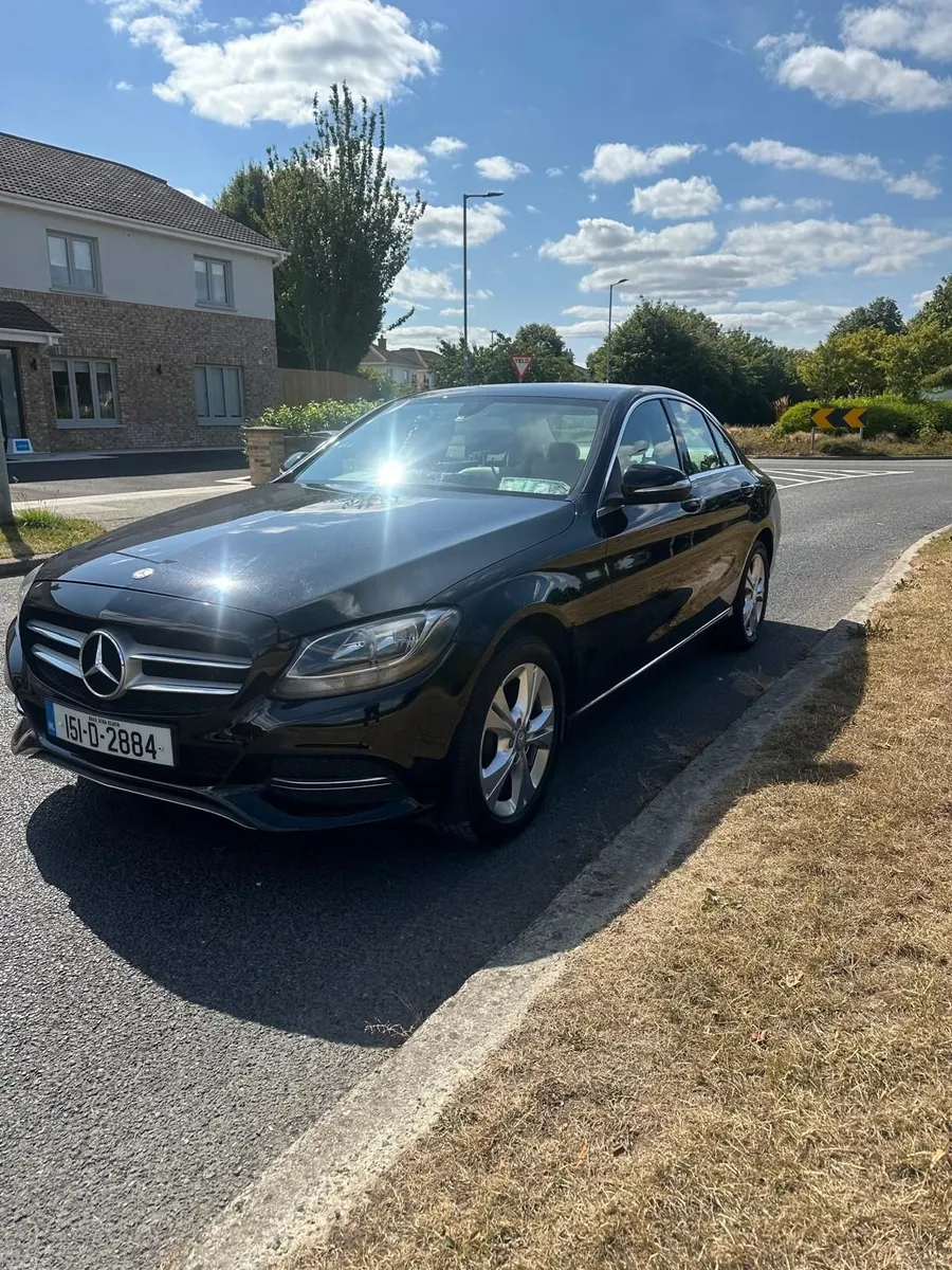 Mercedes-Benz C-Class 2015 - Image 2