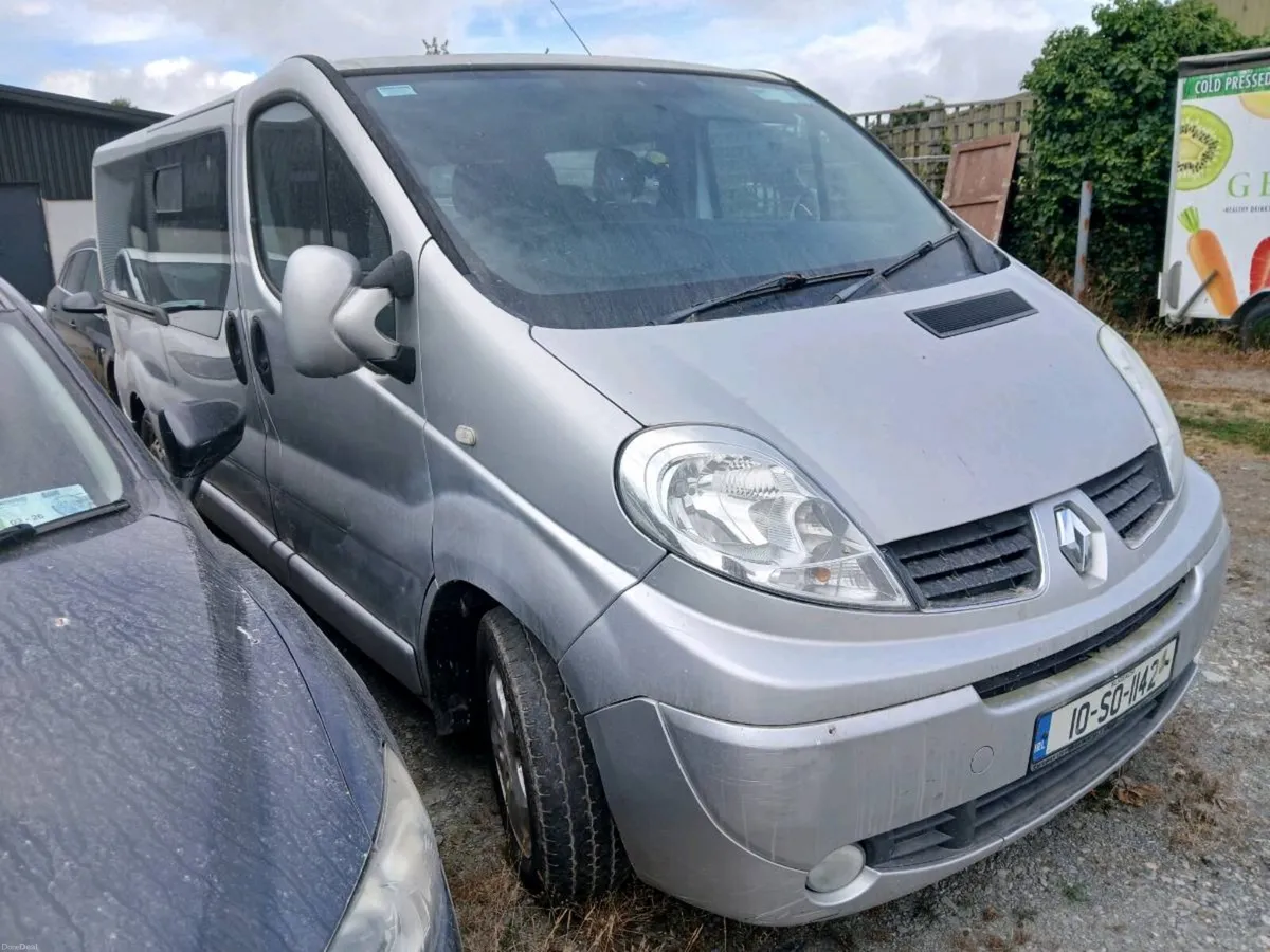 RENAULT TRAFFIC MINIBUS - Image 3