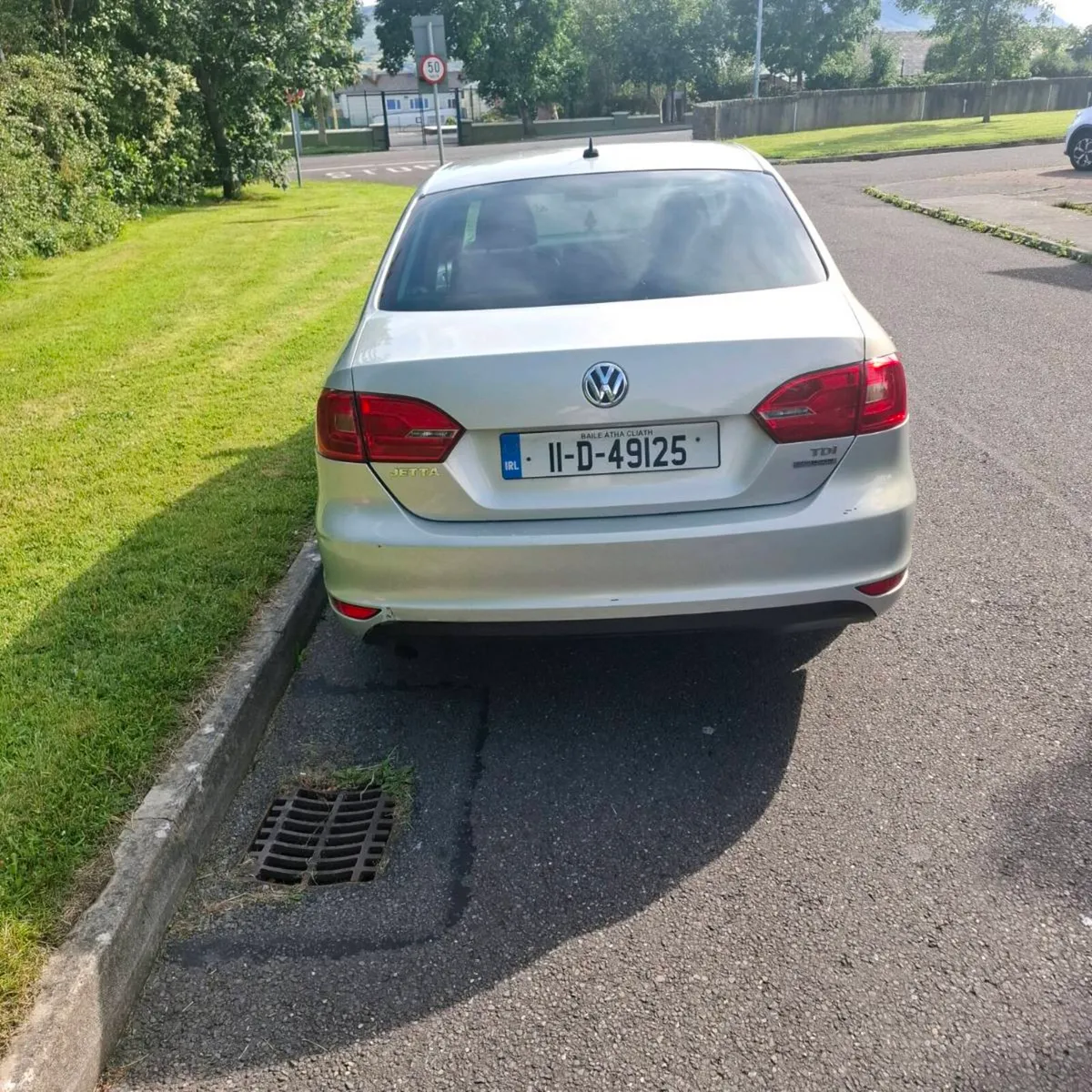 Volkswagen Jetta 1.6 Tdi - Image 4