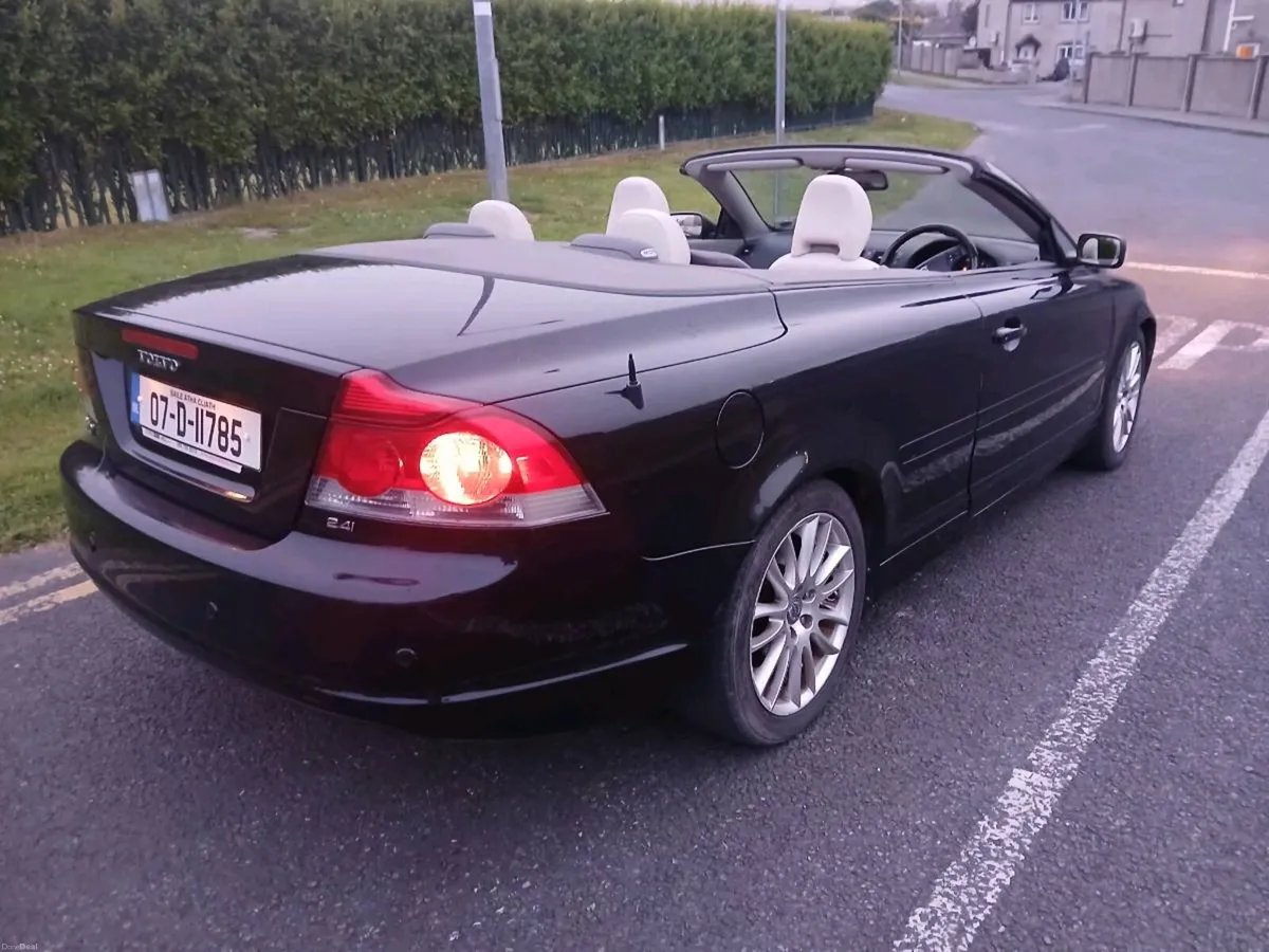 VOLVO C30 2.4 P AUTOMATIC - Image 6