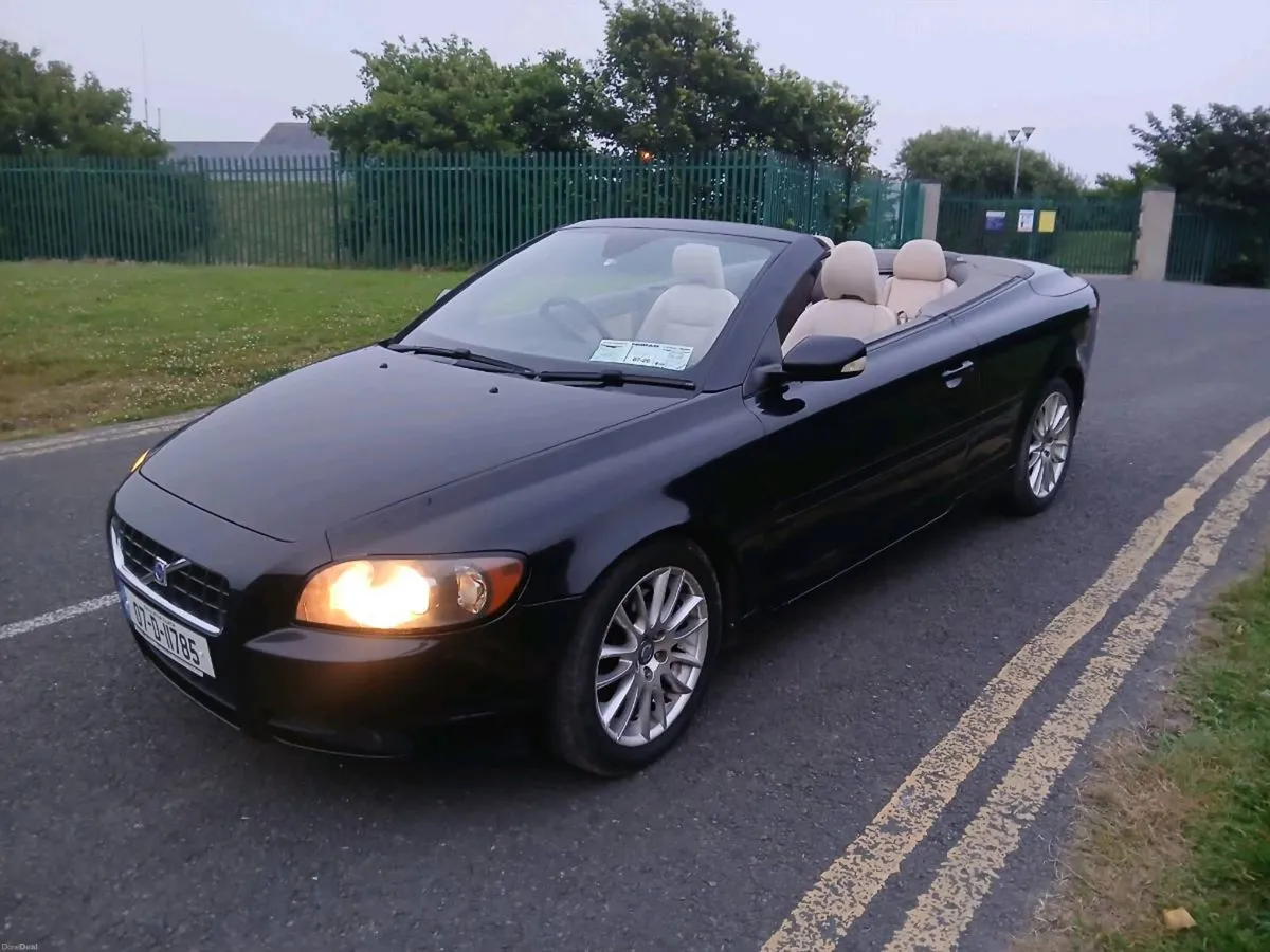 VOLVO C30 2.4 P AUTOMATIC - Image 2