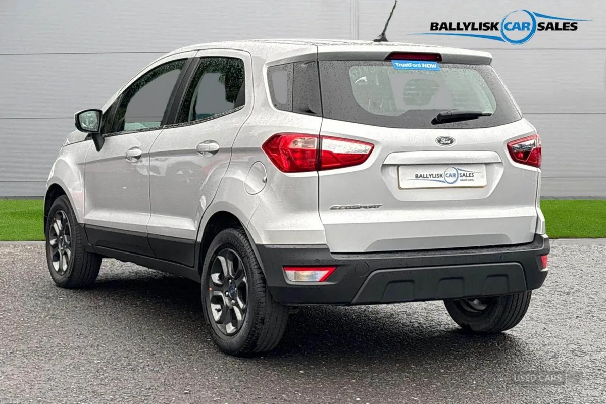 Ford EcoSport 1.0T Zetec in Silver with 53K - Image 2