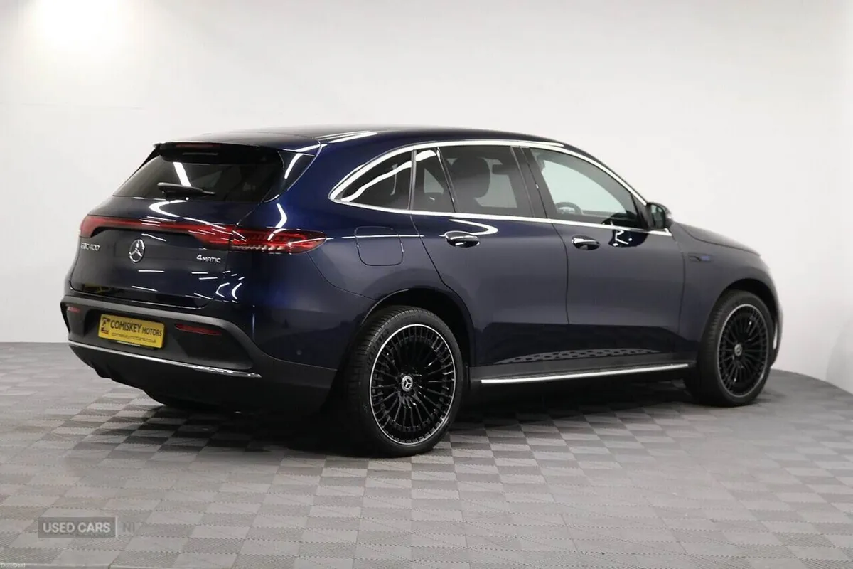 Mercedes-Benz EQC 400 AMG Line - Image 6