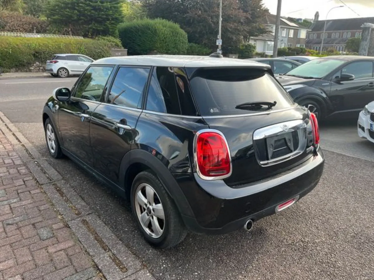 Mini Cooper 1.5 - Image 3