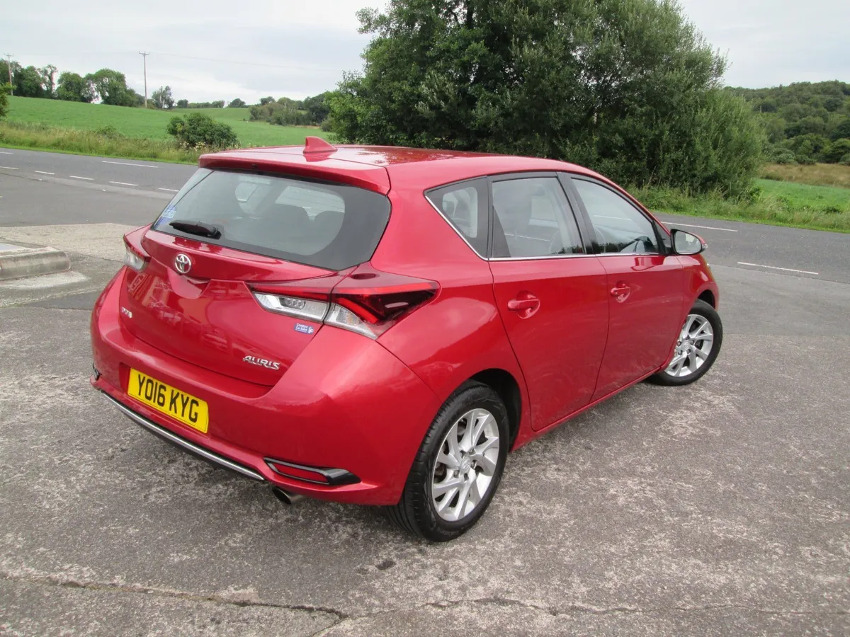 2016  TOYOTA  AURIS  1.6  D4D  5DR  ICON - Image 4