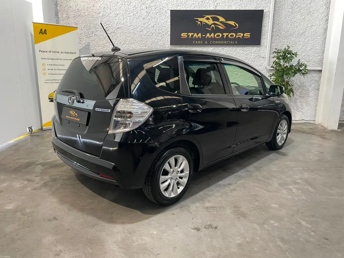Honda Fit 2013 - Image 4