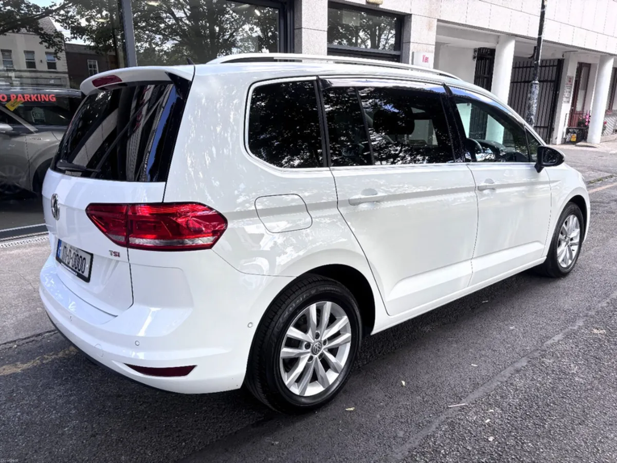 Volkswagen Touran 1.4 Tsi Comfortline Plus Auto 7 - Image 2