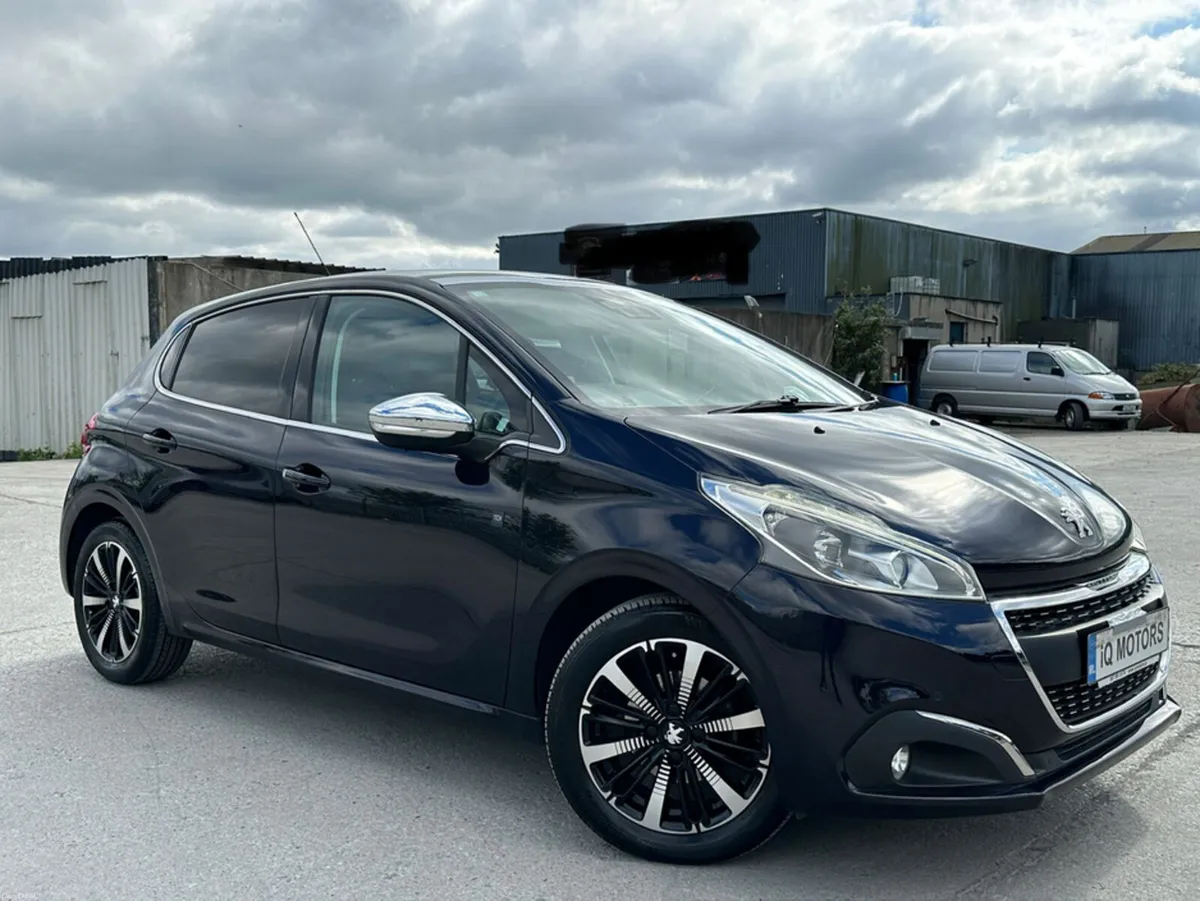 Peugeot 208 1.2L Automatic Petrol Low Mileage (237 - Image 1