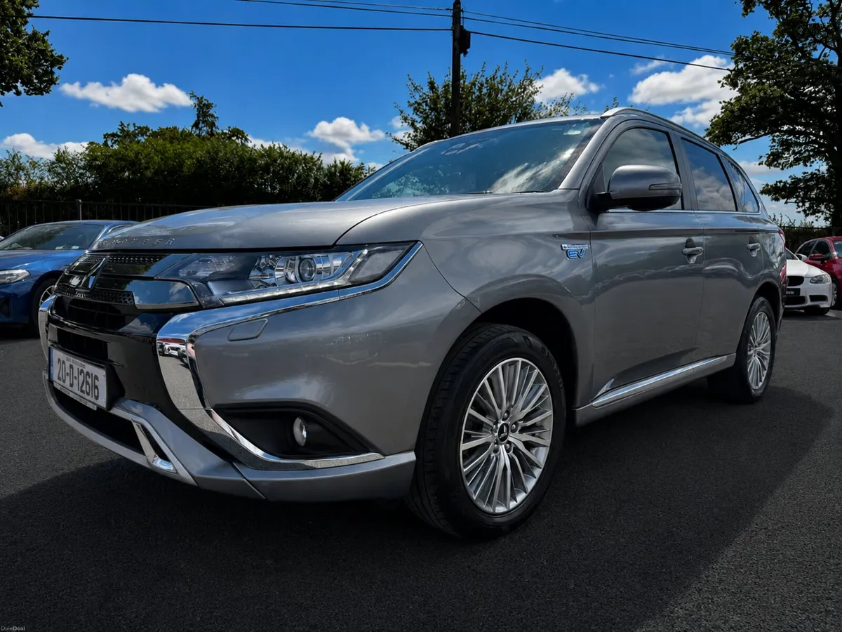 201 Mitsubishi Outlander hybrid intense mega spec - Image 2