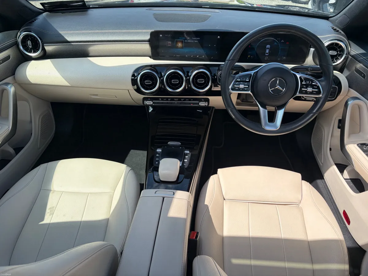 2023 MERCEDES CLA 200d PROGRESSIVE AUTO PAN ROOF - Image 2