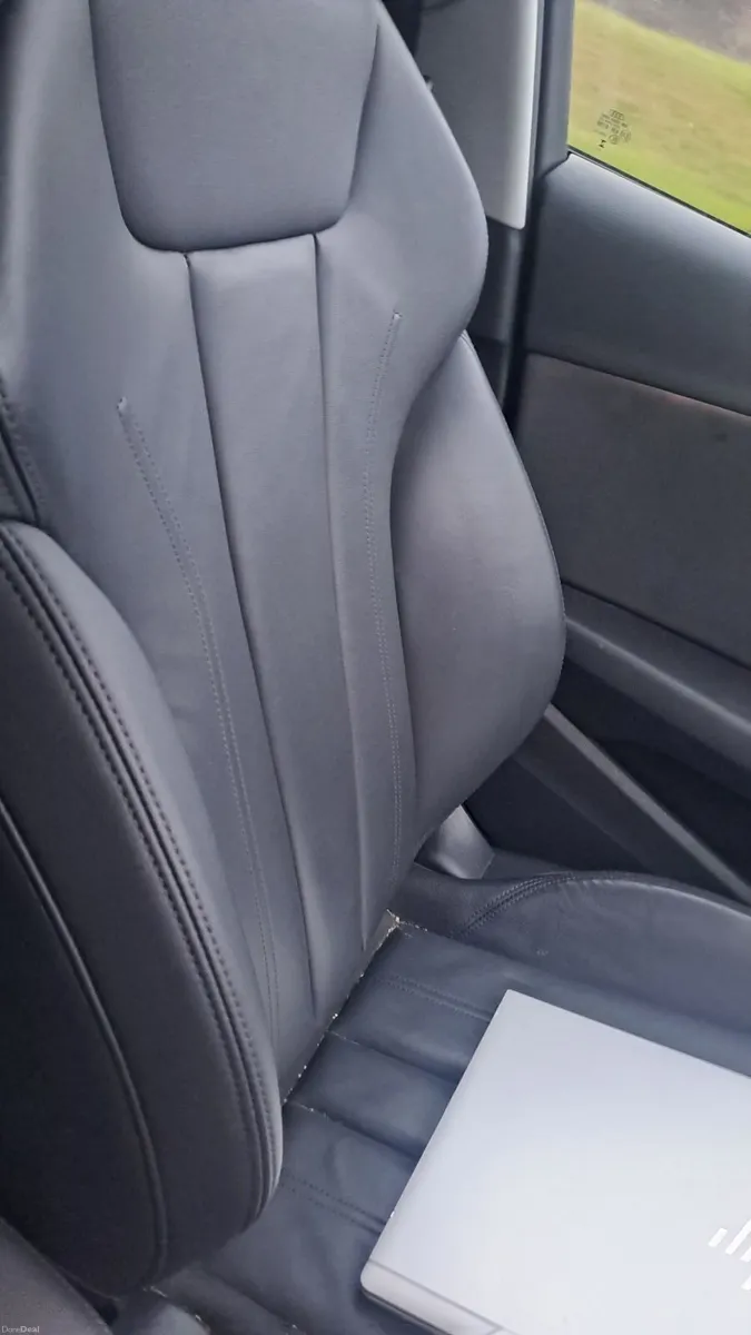 Audi A4 2024 - Image 6
