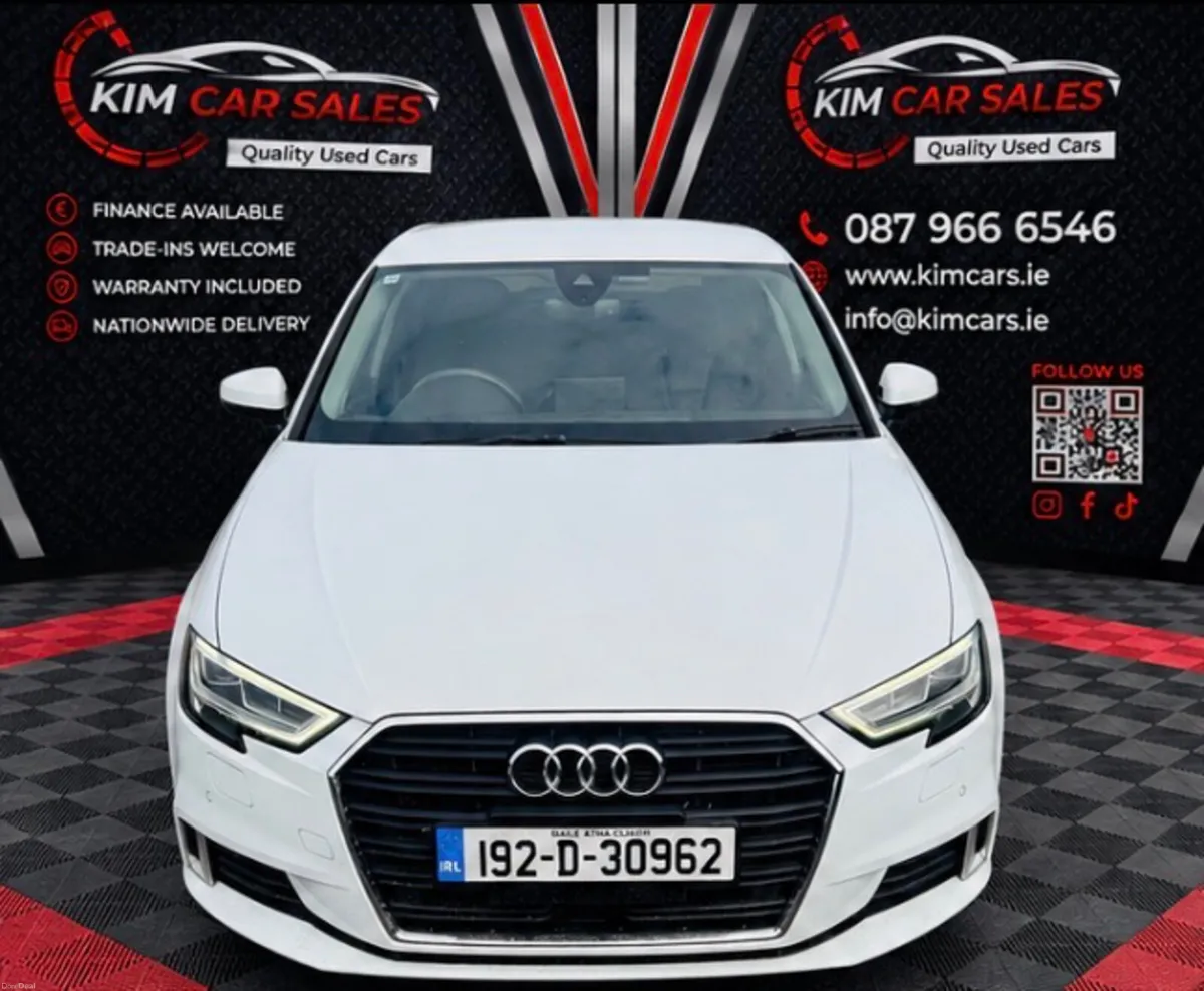 LEATHER SEATS, VIRTUAL COCKPIT, FLAT BTM STEERING - Image 2