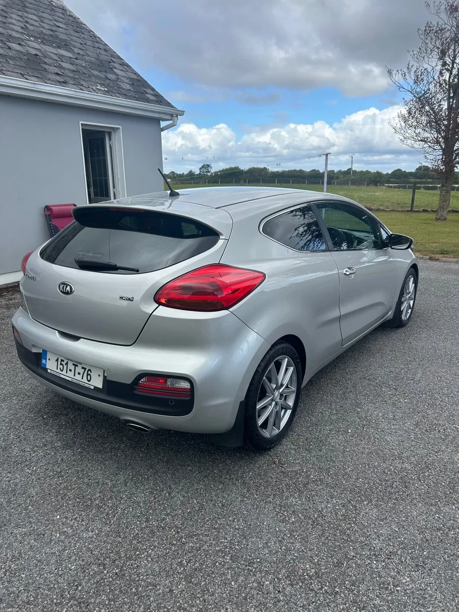 Kia Ceed 2015 - Image 4