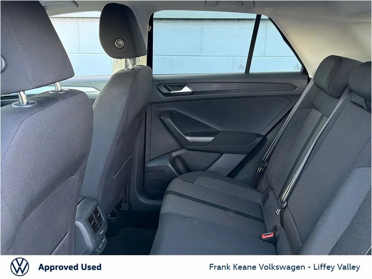 Volkswagen T-Roc SPECIAL EDITION 1.0TSI 116HP *DEE - Image 6