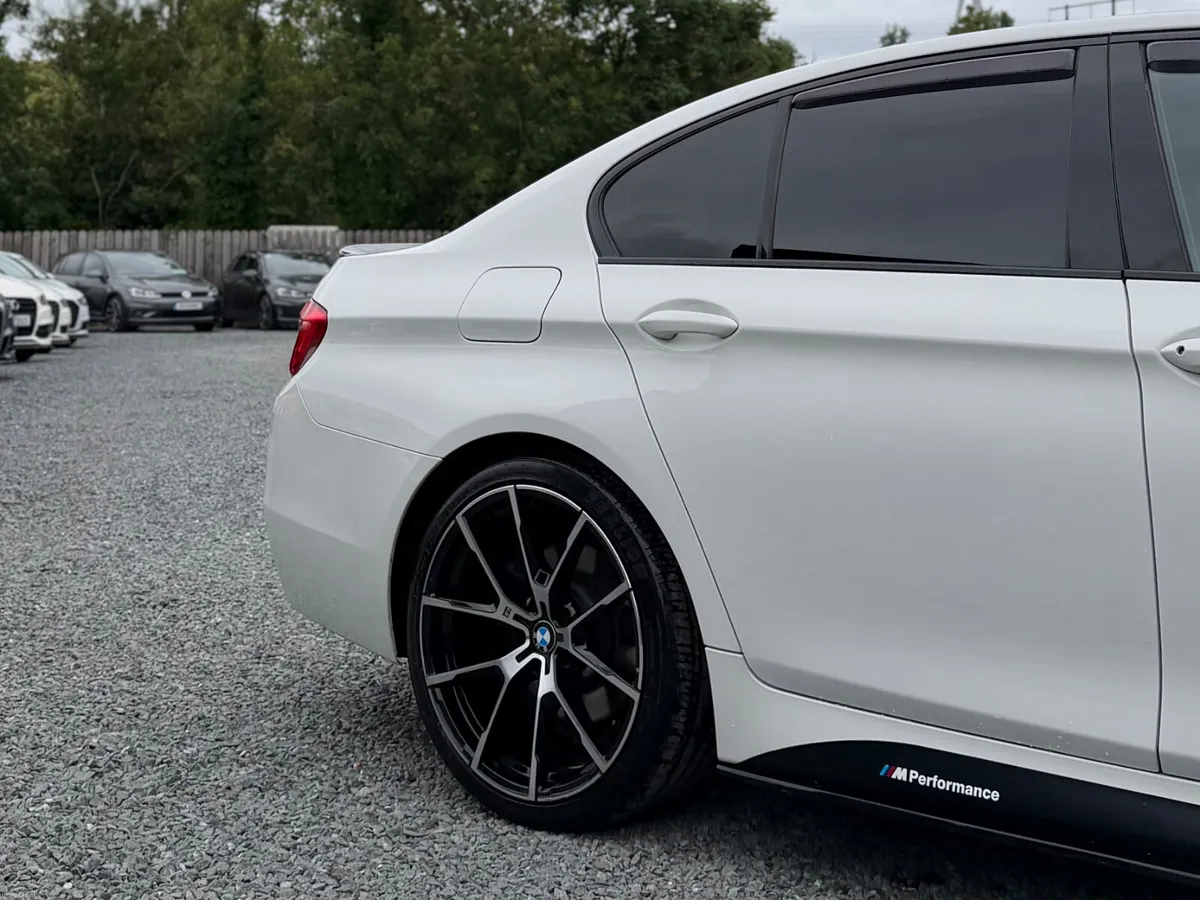 BMW F10 M-SPORT/ M-PERFORMANCE 2016 - Image 5