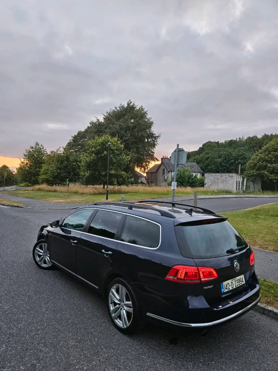 Volkswagen Passat R High Line - Image 4