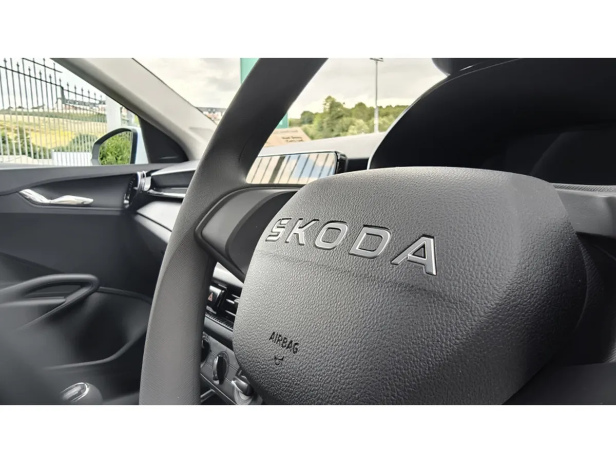 Skoda Fabia ESSENCE -NEW CAR-DELIVERY MILEAGE-SPEC - Image 2