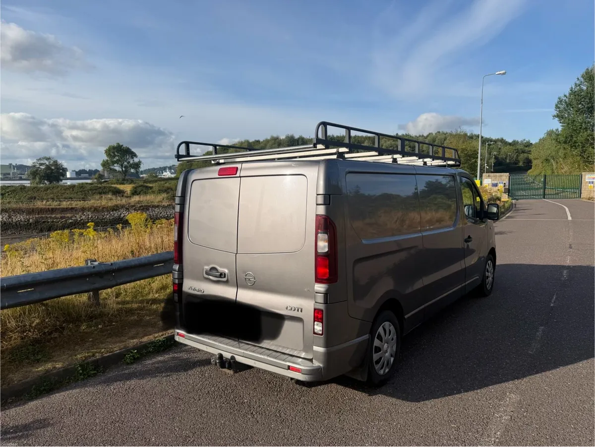 Opel Vivario Van - Image 6