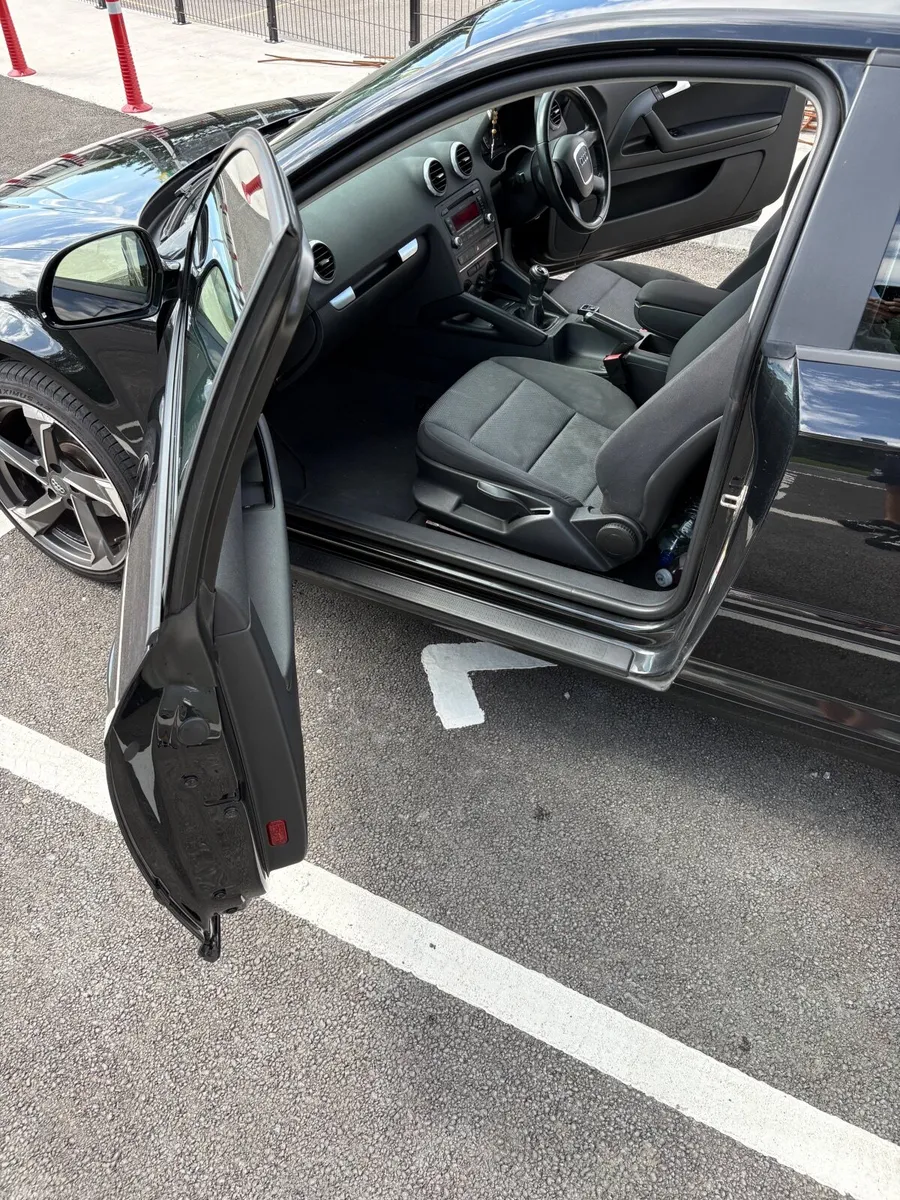 Audi A3 2010 - Image 6