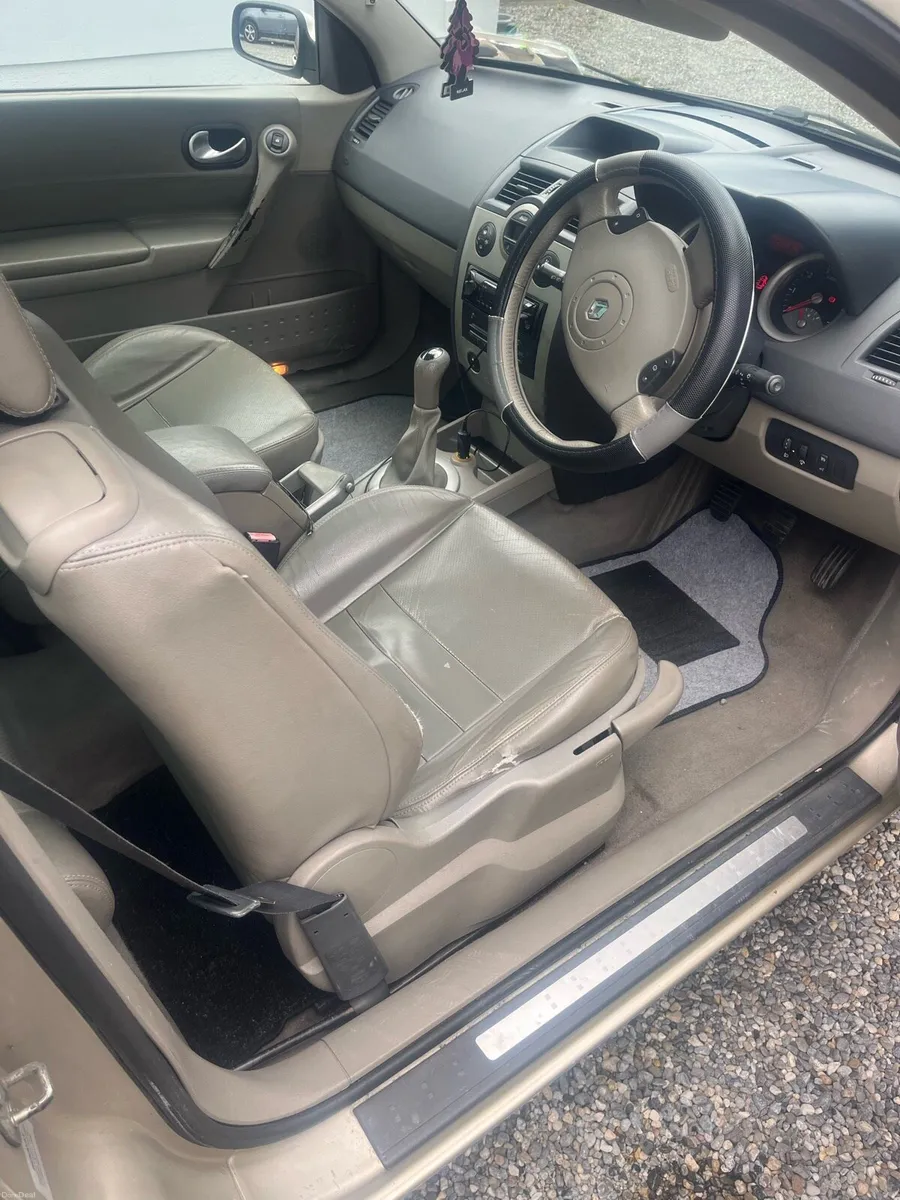 2006 Renault Megane 1.6 Petrol-Hardtop Convertible - Image 6