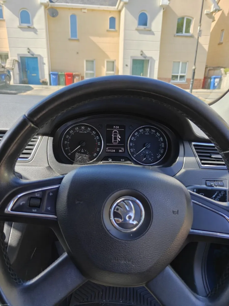 2013 Skoda Rapid 1.6 TDI - Brand New NCT 07/27 - Image 4