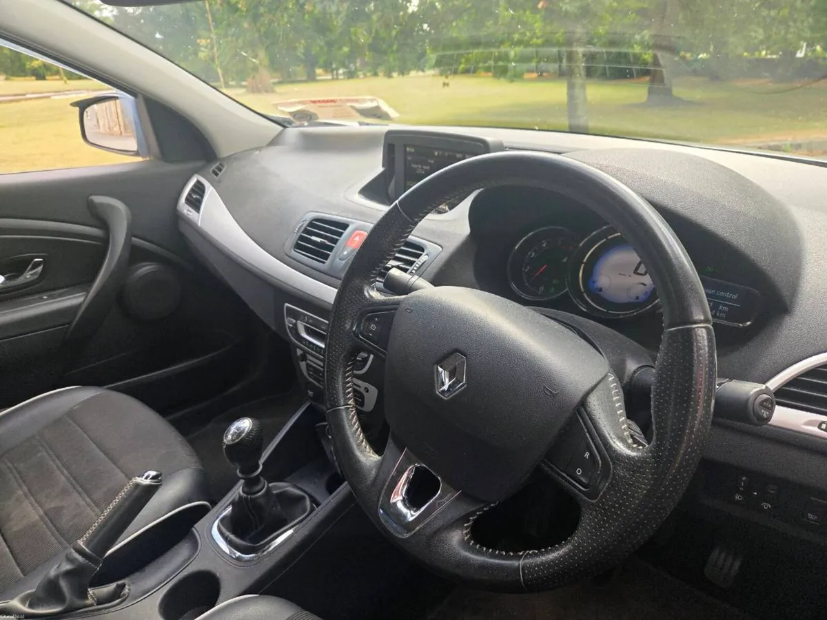 15 Renault fluency new test nice car - Image 5
