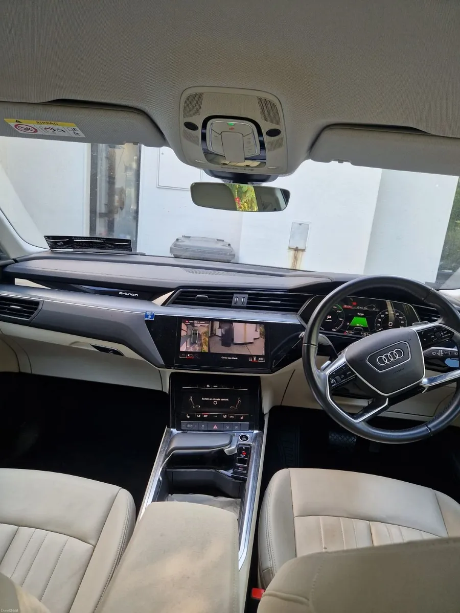 Audi e-tron 55e 2021 Technik Quattro - Image 3