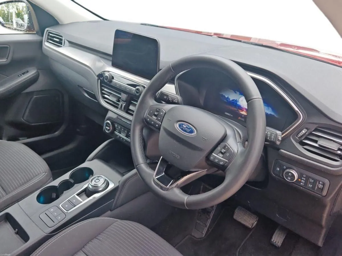 Ford Kuga 2.5 Duratec 190PS FHEV Titanium Auto - Image 5