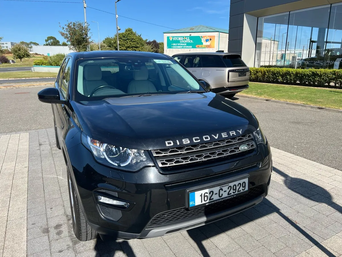 Land Rover Discovery /Valid warranty - Image 4