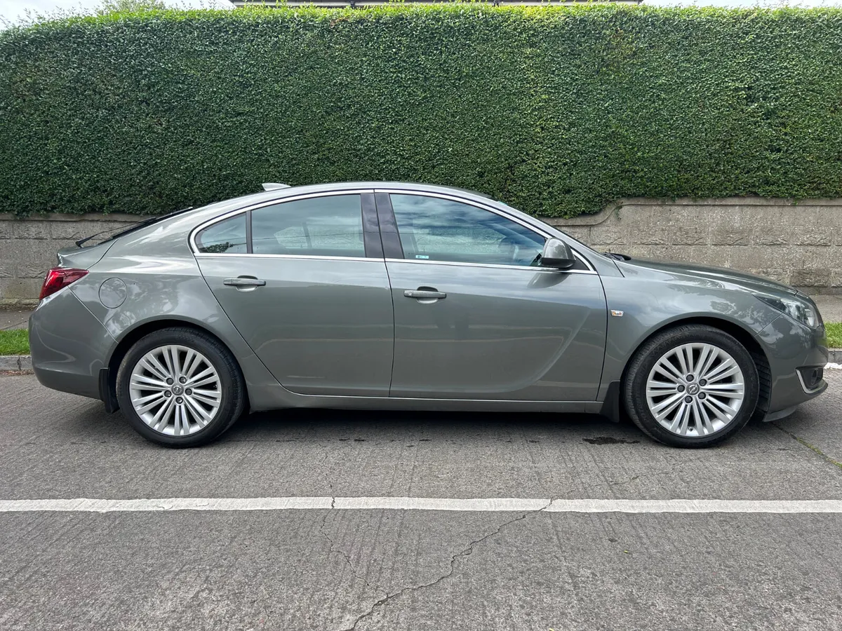 2017 OPEL INSIGNIA SC  SAT NAV NCT FEBRUARY 2027 - Image 4