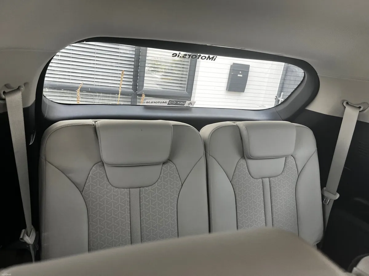 Kia Sorento 2022 - Image 6