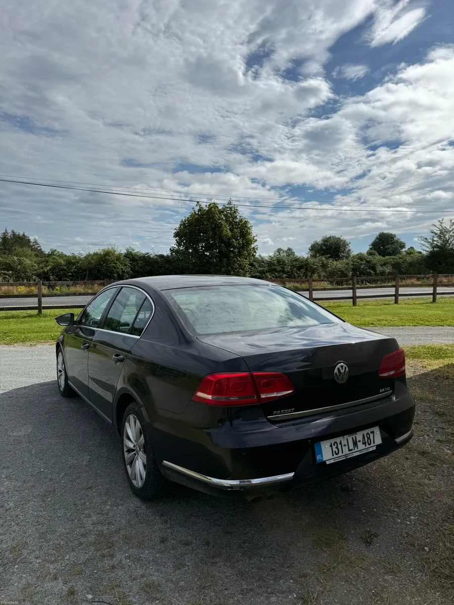 2013 Volkswagen Passat highline - Image 3