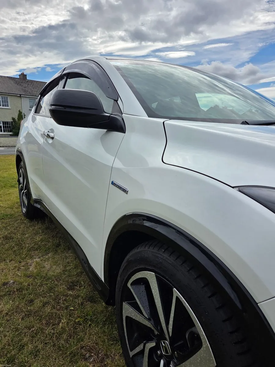Honda Vezel 2017 - Image 3