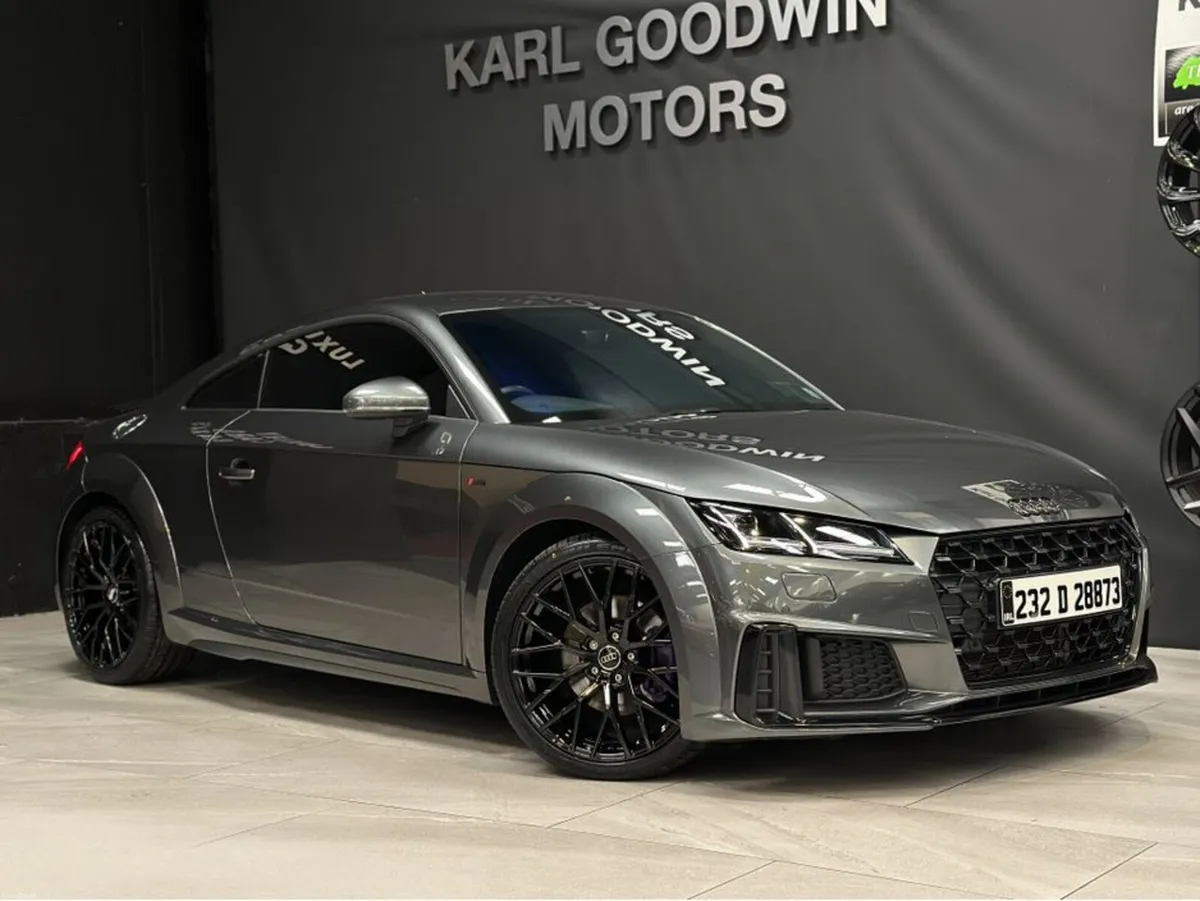2.0 TFSI S LINE 40 DSG  LOW MILEAGE - Image 1