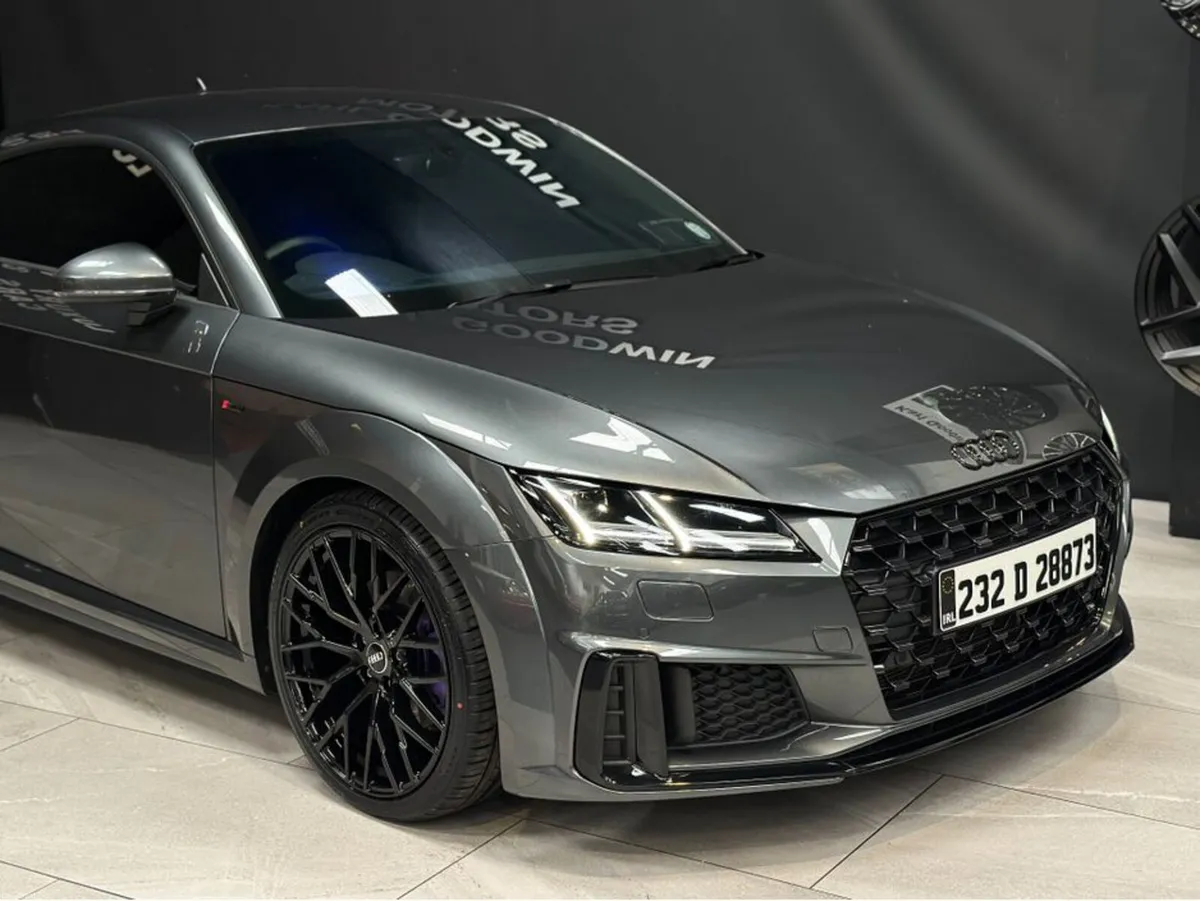 2.0 TFSI S LINE 40 DSG  LOW MILEAGE - Image 3