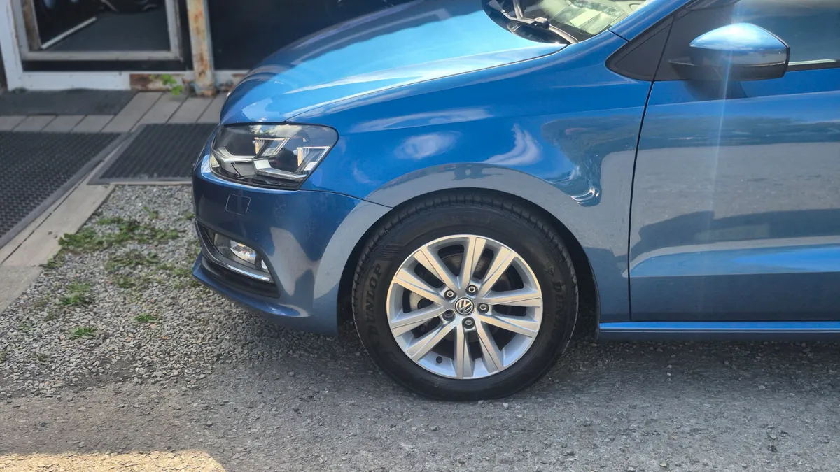 Volkswagen Polo 1.2 TSI 5DR Automatic DSG - Image 3