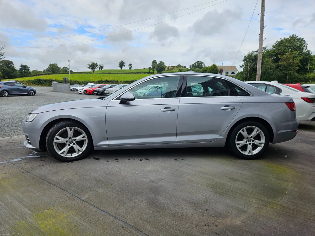 Audi A4 2017 - Image 3